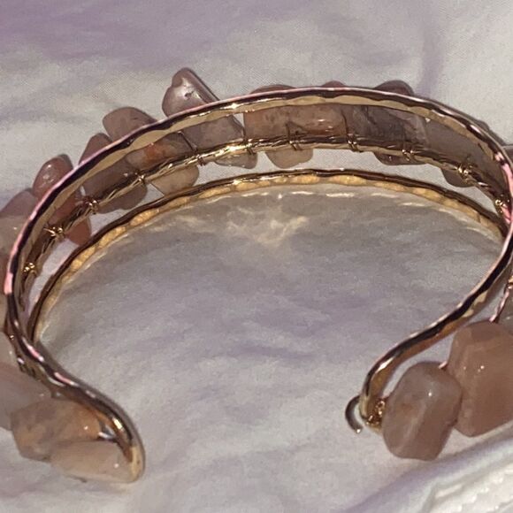 Two Agate Chips Cuff Bracelets - Picture 7 of 10